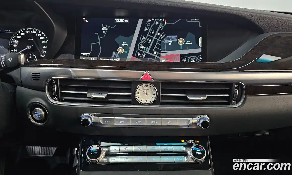 Genesis G90 2018 3.8 гидро в Москве, фото 16