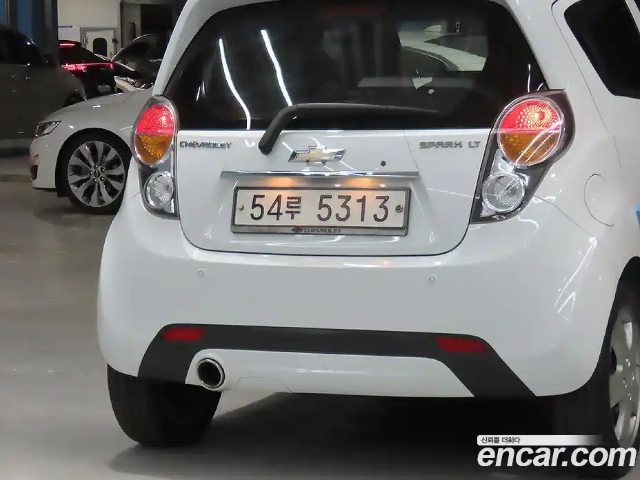 Chevrolet Spark 2012 1.0 гидро в Москве, фото 17