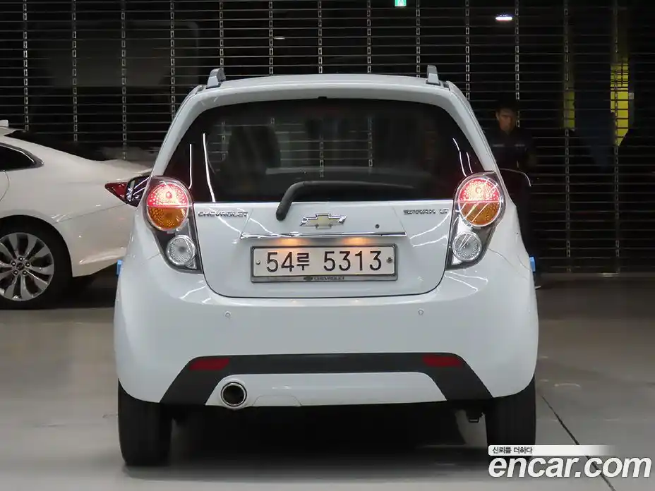 Chevrolet Spark 2012 1.0 гидро в Москве, фото 3