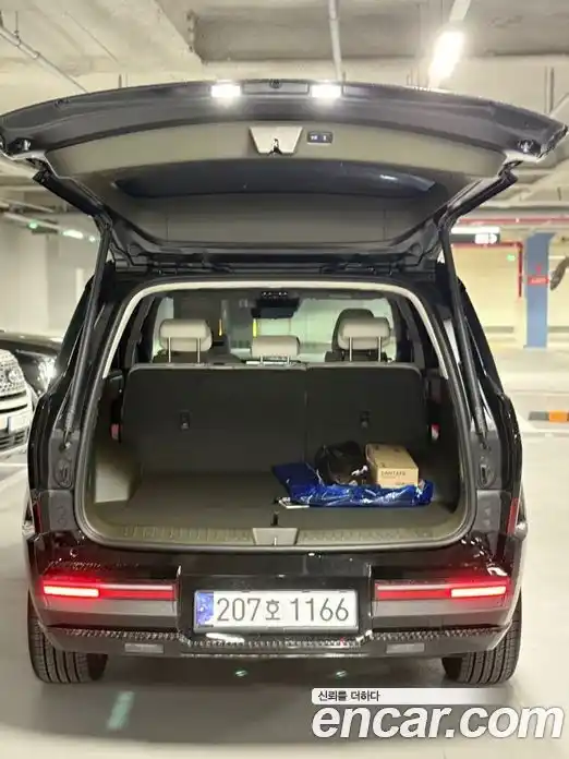 Hyundai Santa Fe 2025 1.6 автомат (гидро), фото 3