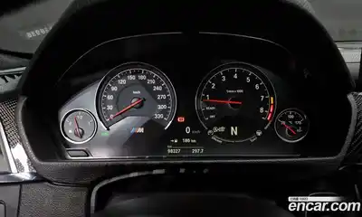 BMW M4 2019 3.0 автомат (гидро), миниатюра 8