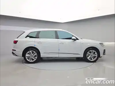 Audi Q7 2021 3.0 автомат (гидро), миниатюра 4