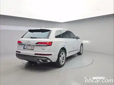 Audi Q7 2021 3.0 автомат (гидро), миниатюра 5