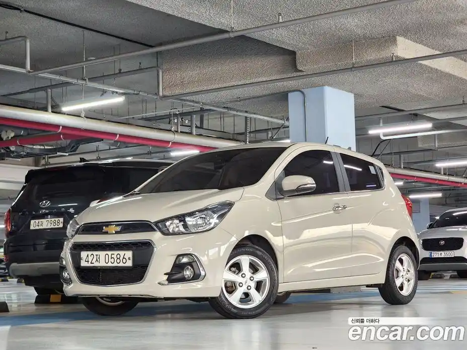 Chevrolet Spark 2016 1.0 гидро, фото 1