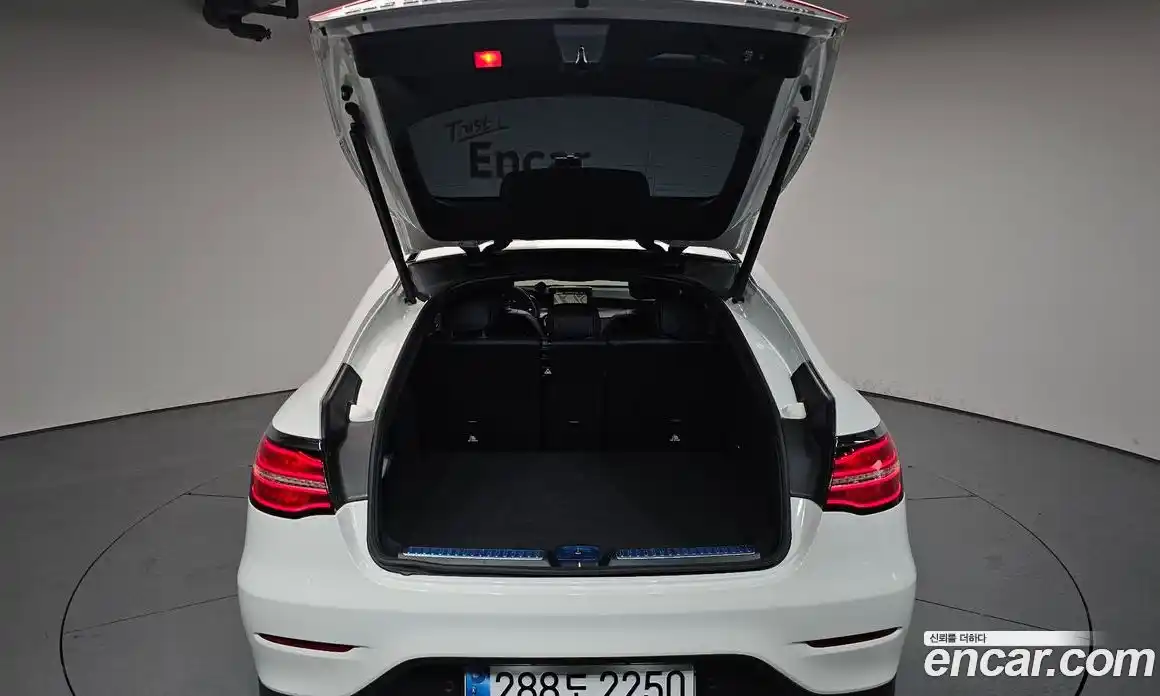 Mercedes-Benz GLC-Class 2019 2.0 автомат (гидро), фото 25
