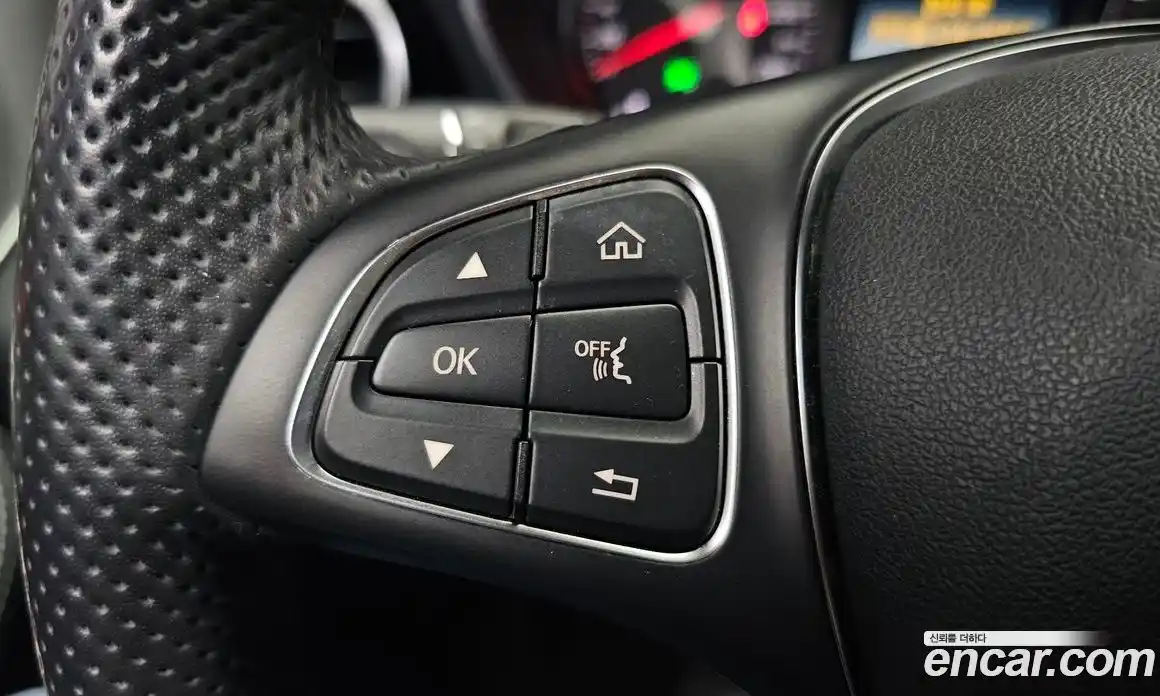 Mercedes-Benz GLC-Class 2019 2.0 автомат (гидро), фото 35