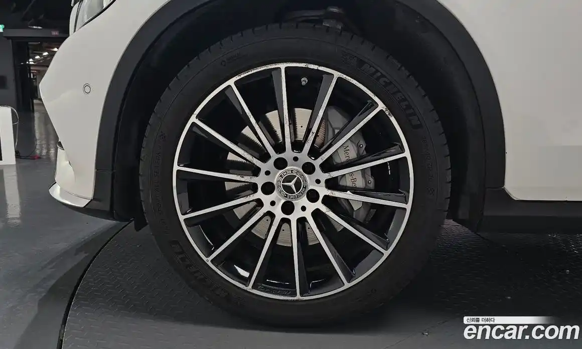 Mercedes-Benz GLC-Class 2019 2.0 автомат (гидро), фото 4