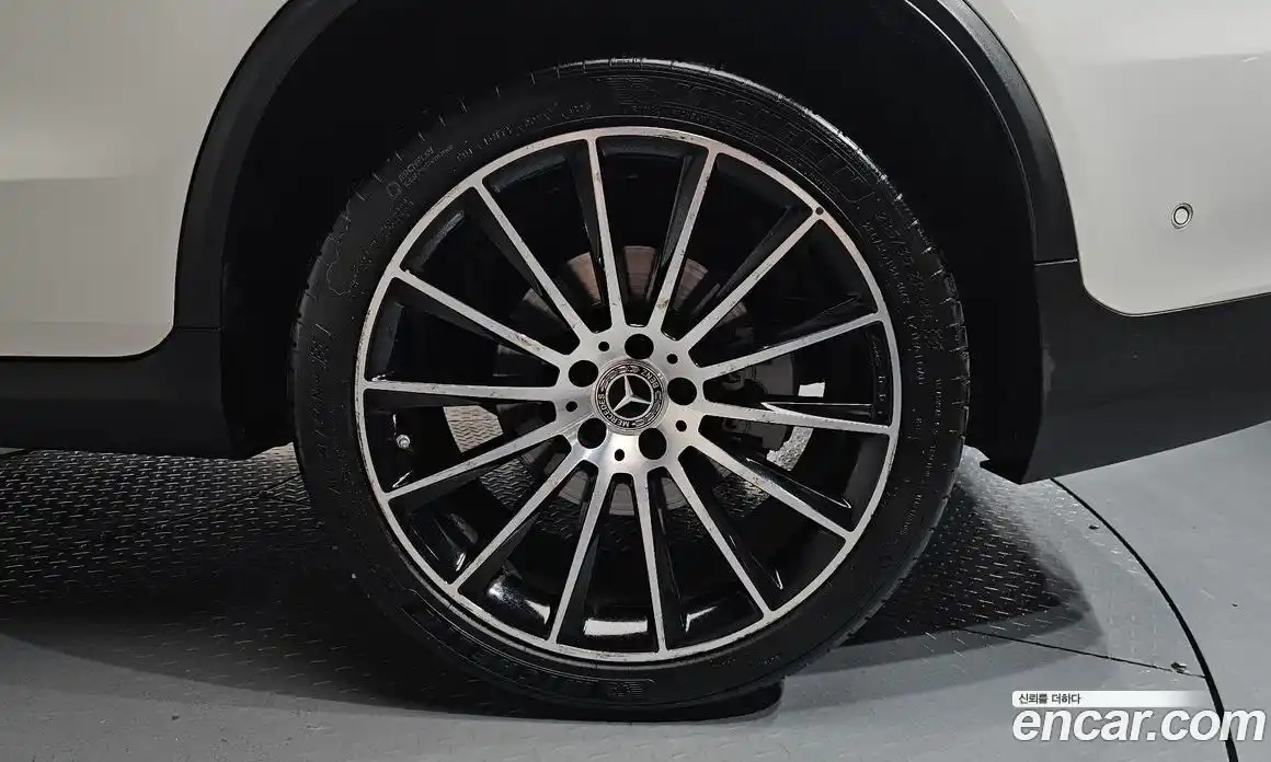 Mercedes-Benz GLC-Class 2019 2.0 автомат (гидро), фото 6