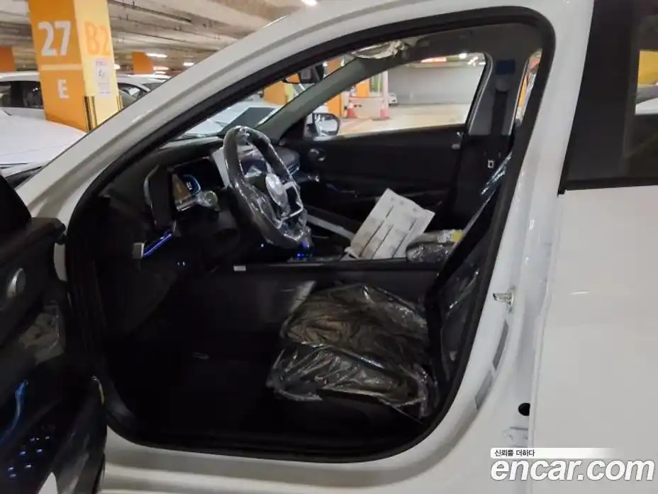Hyundai Avante 2026 1.6 гидро, фото 5