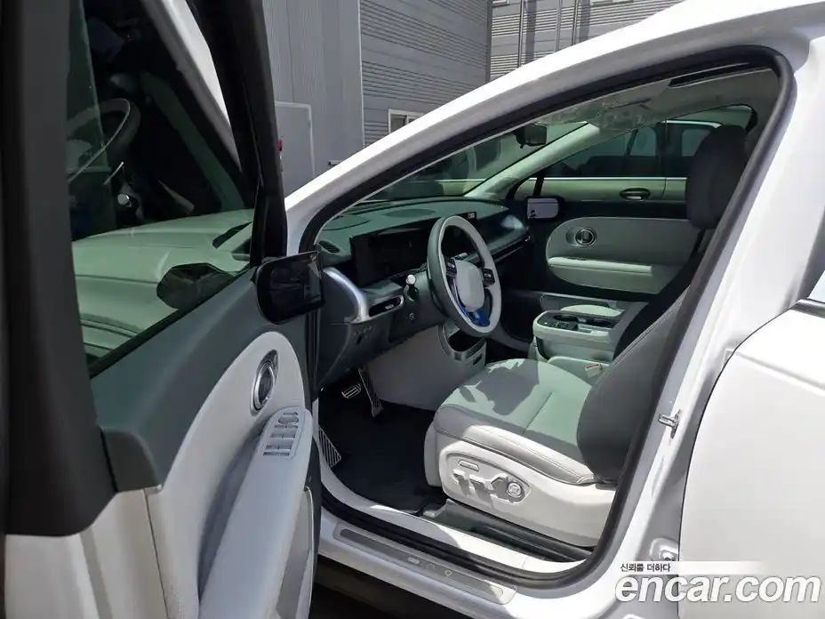 Hyundai Ioniq 9 2026 0.1 автомат (гидро), фото 8
