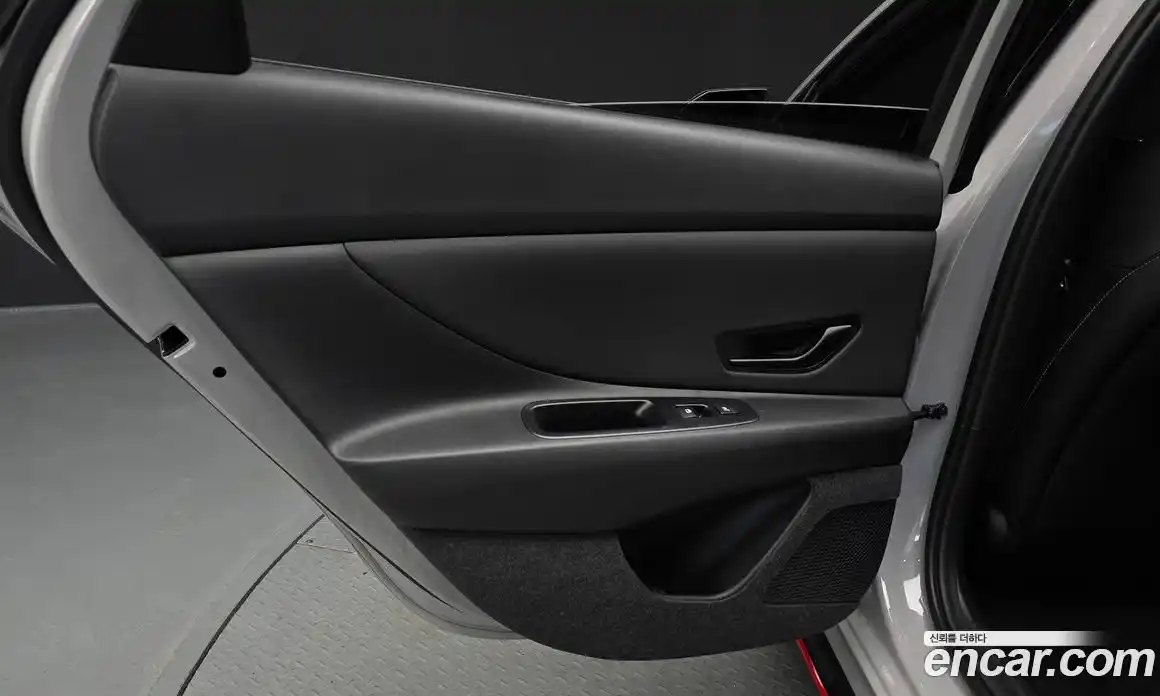 Hyundai Avante 2025 2.0 гидро, фото 15