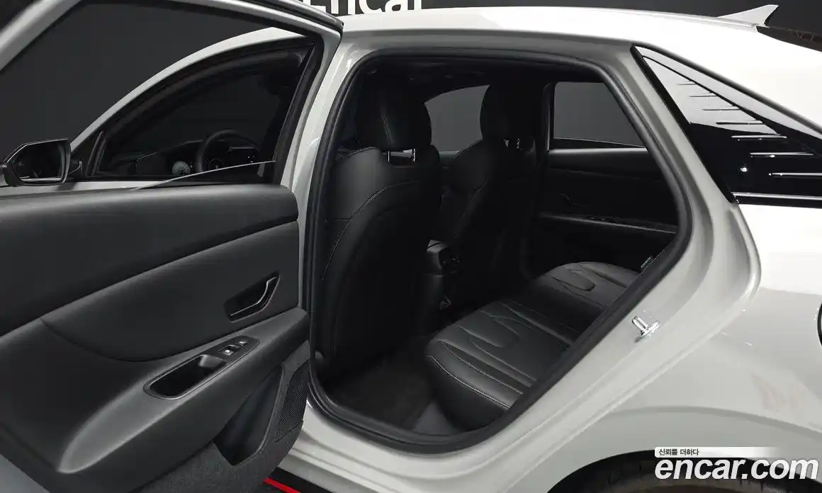Hyundai Avante 2025 2.0 гидро, фото 17