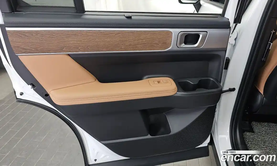 Hyundai Santa Fe 2025 2.5 автомат (гидро), фото 15