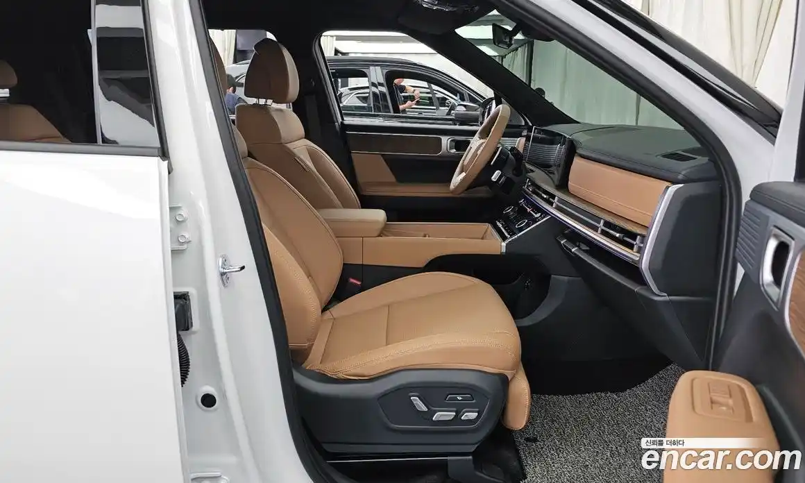 Hyundai Santa Fe 2025 2.5 автомат (гидро), фото 17