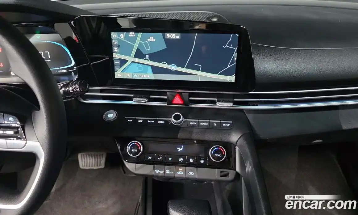 Hyundai Avante 2026 1.6 гидро, фото 13