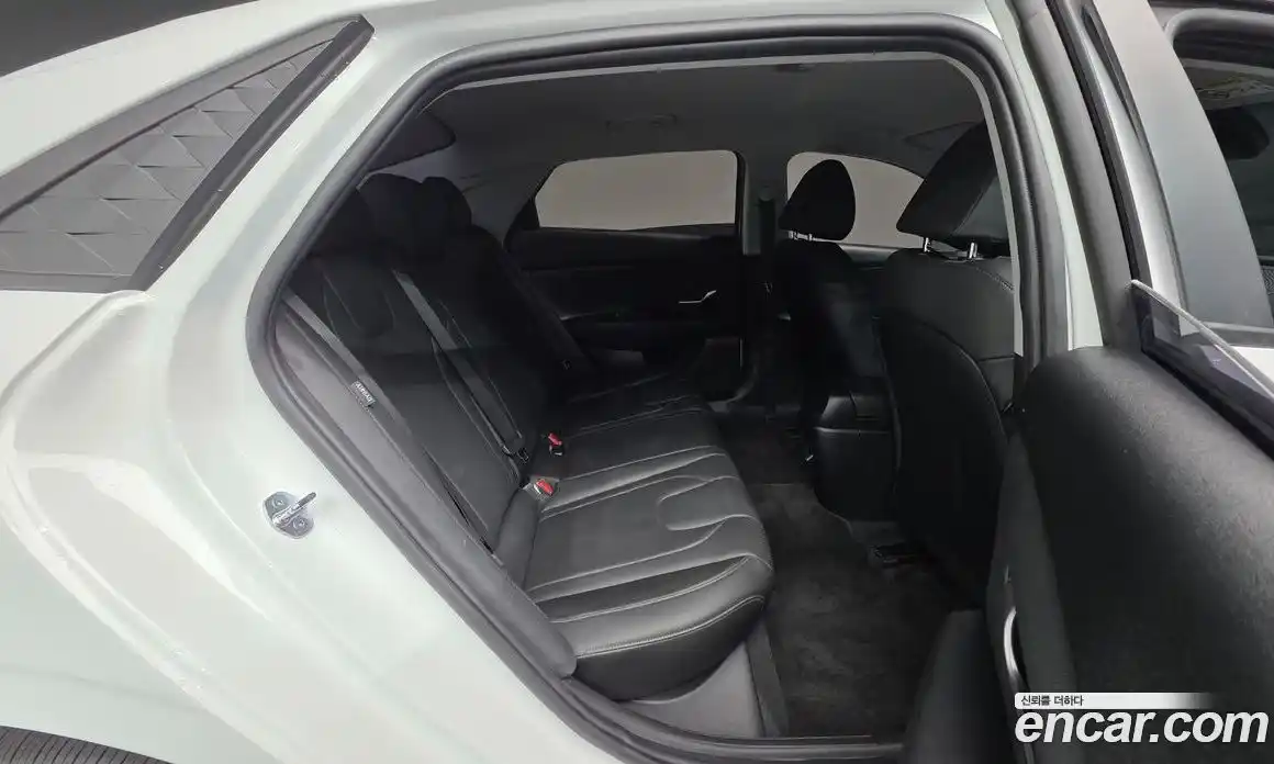 Hyundai Avante 2026 1.6 гидро, фото 19