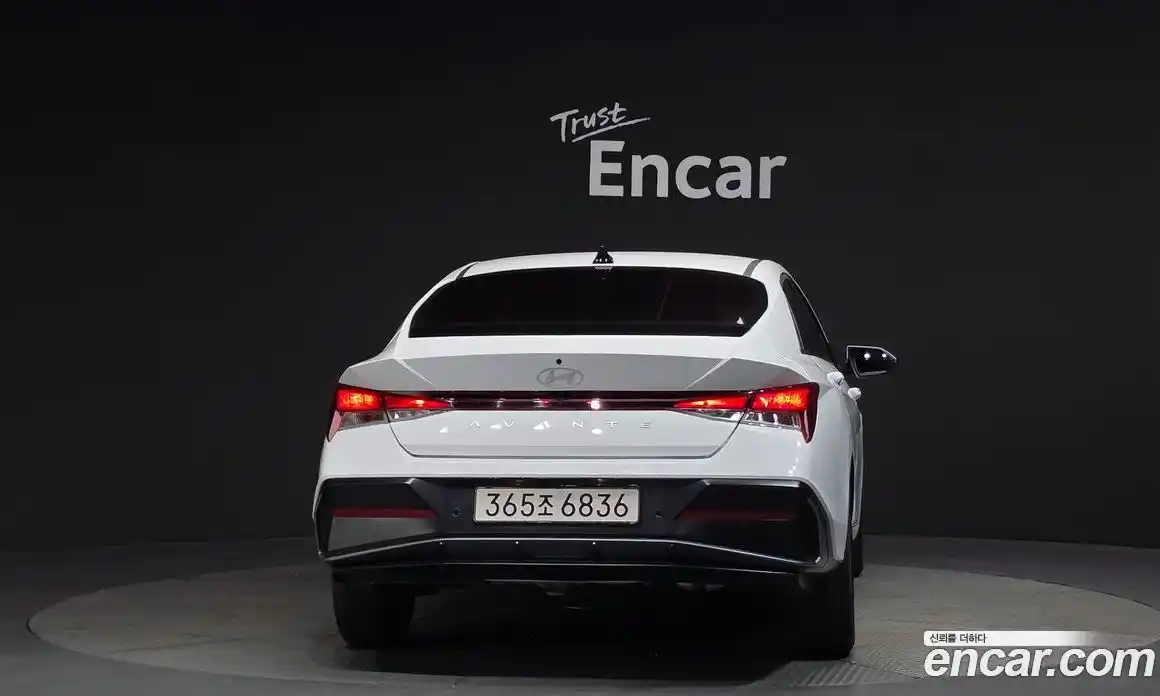 Hyundai Avante 2026 1.6 гидро, фото 4
