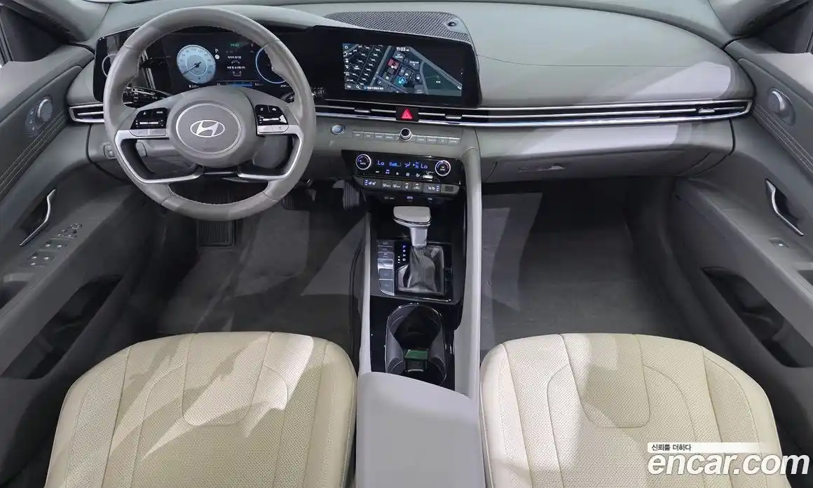 Hyundai Avante 2024 1.6 гидро, фото 10