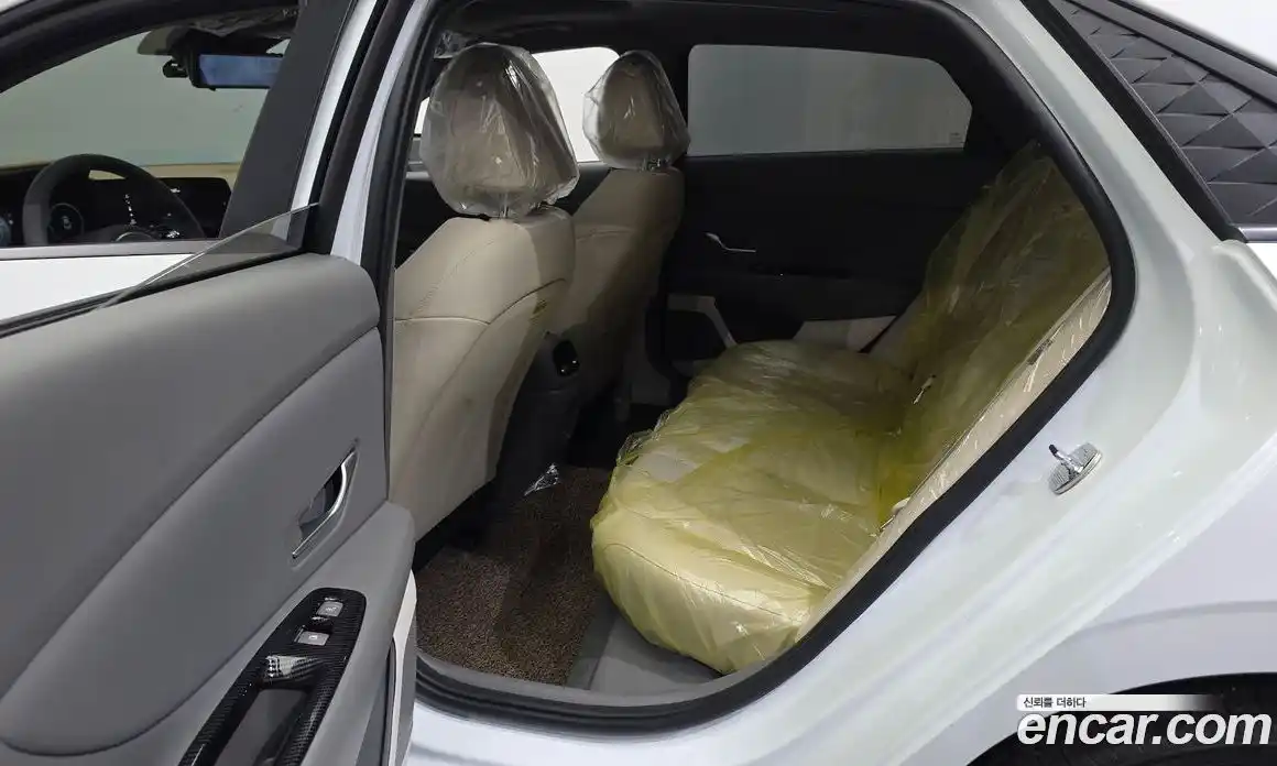 Hyundai Avante 2025 1.6 гидро, фото 16