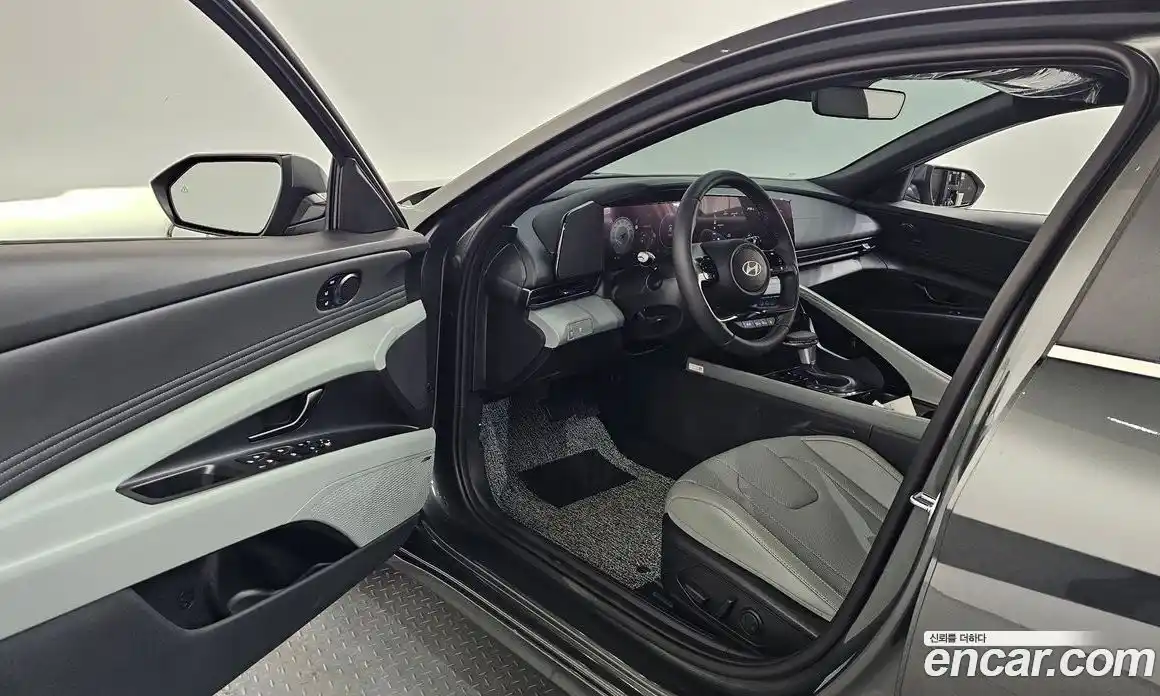 Hyundai Avante 2026 1.6 гидро, фото 13