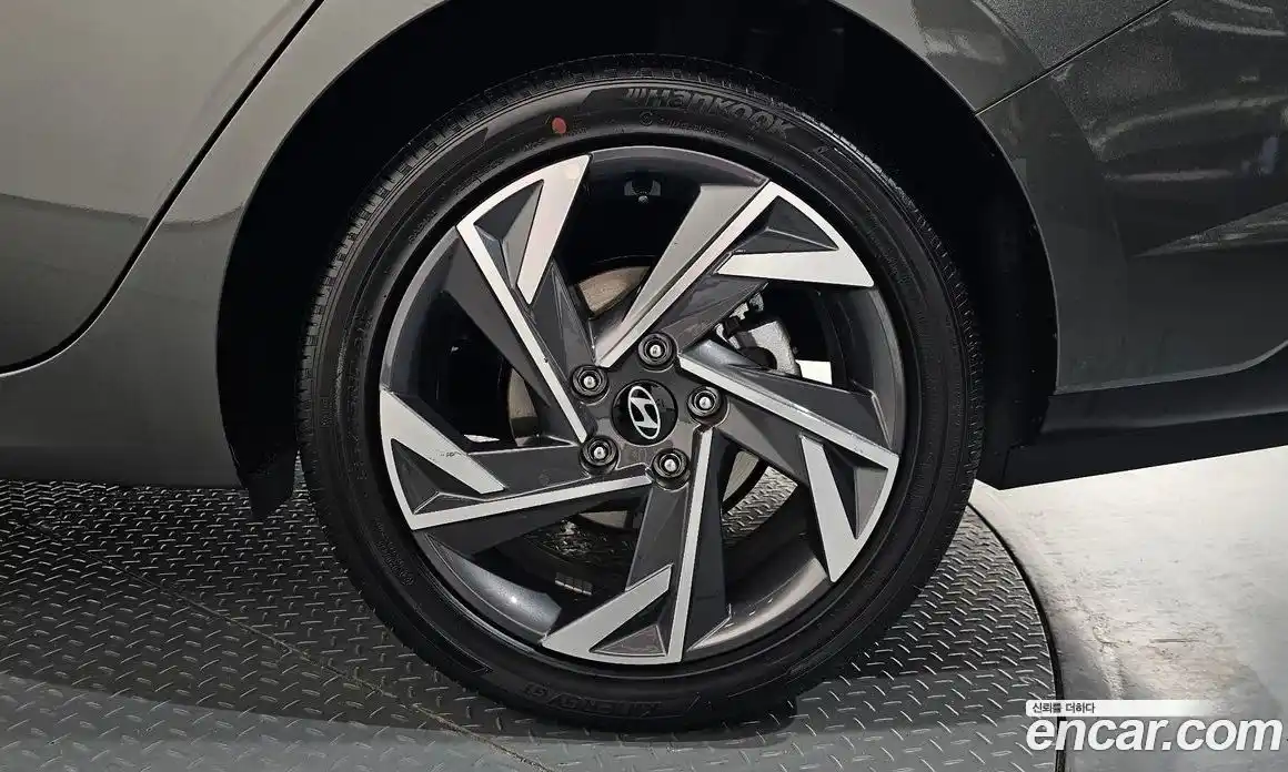 Hyundai Avante 2026 1.6 гидро, фото 7