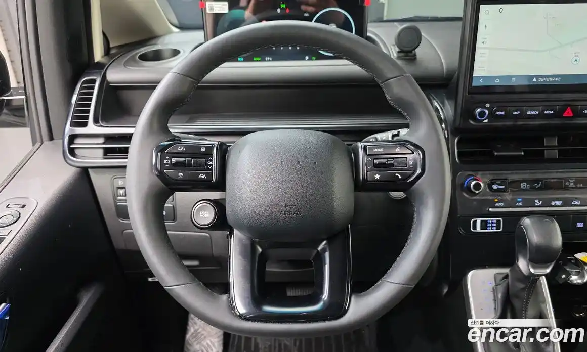 Hyundai Staria 2026 1.6 автомат (гидро), фото 18