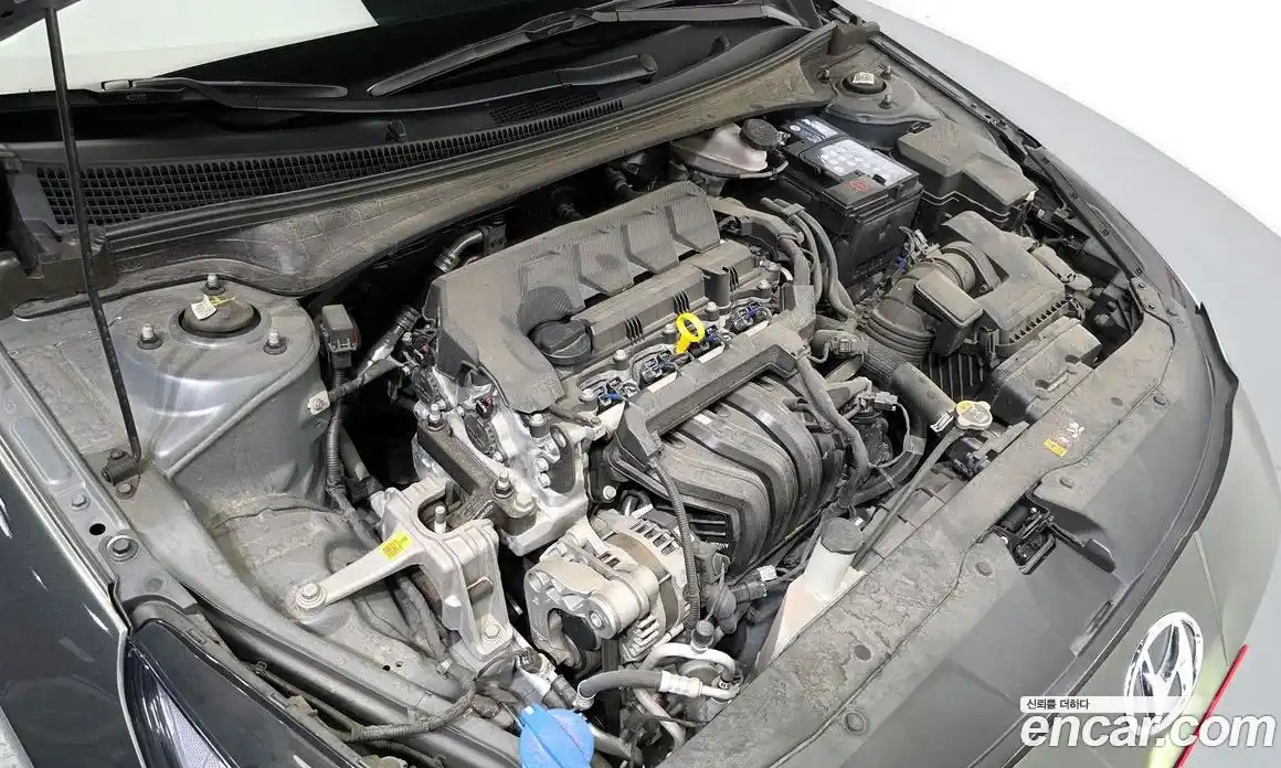 Hyundai Avante 2020 1.6 гидро, фото 6