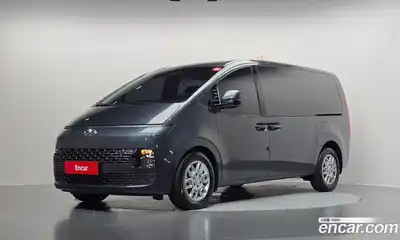 Hyundai Staria, 2022