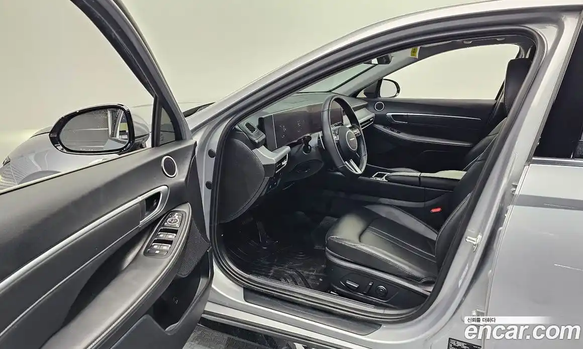 Hyundai Sonata 2025 2.0 гидро, фото 13