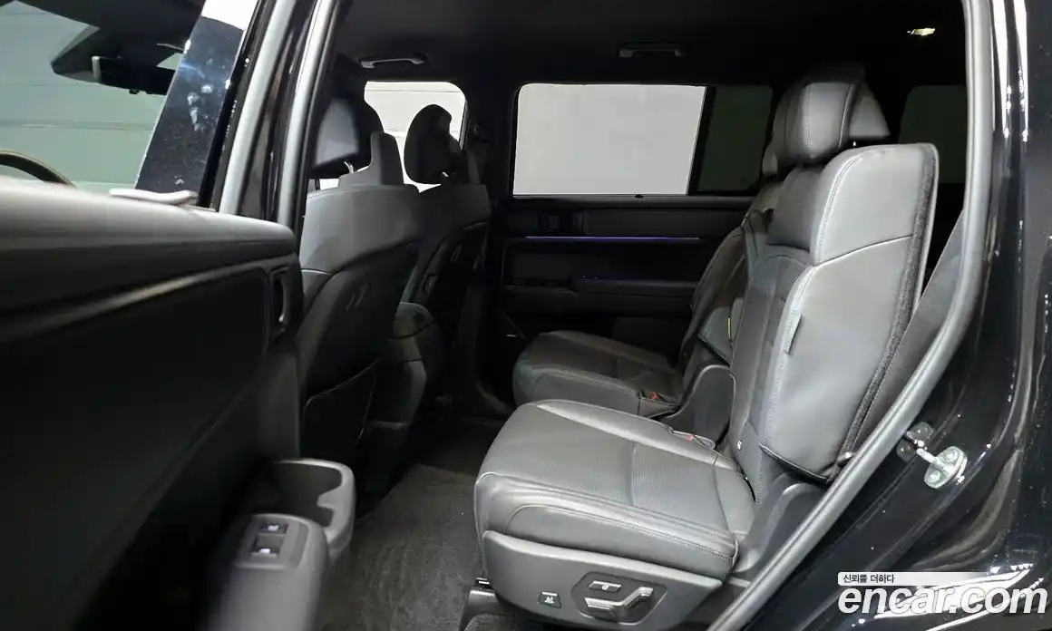Hyundai Santa Fe 2023 1.6 гидро, фото 18