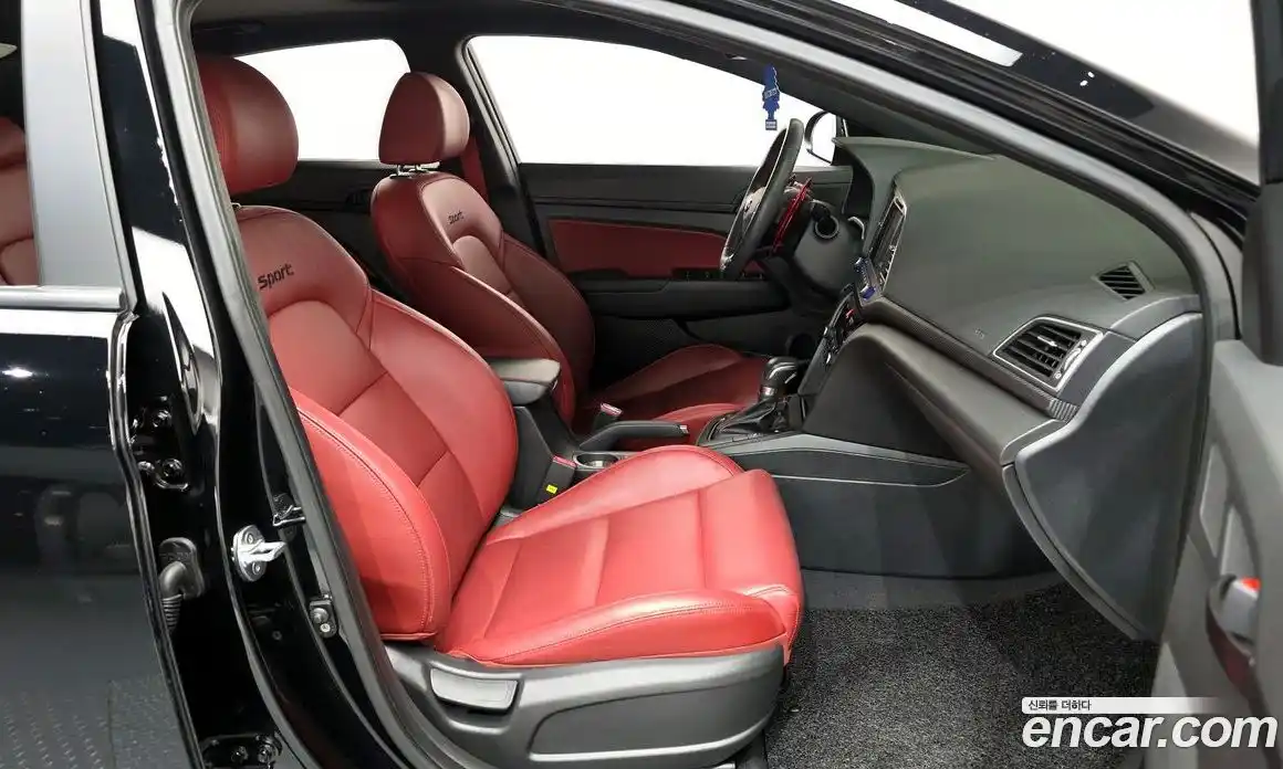 Hyundai Avante 2017 1.6 гидро, фото 16