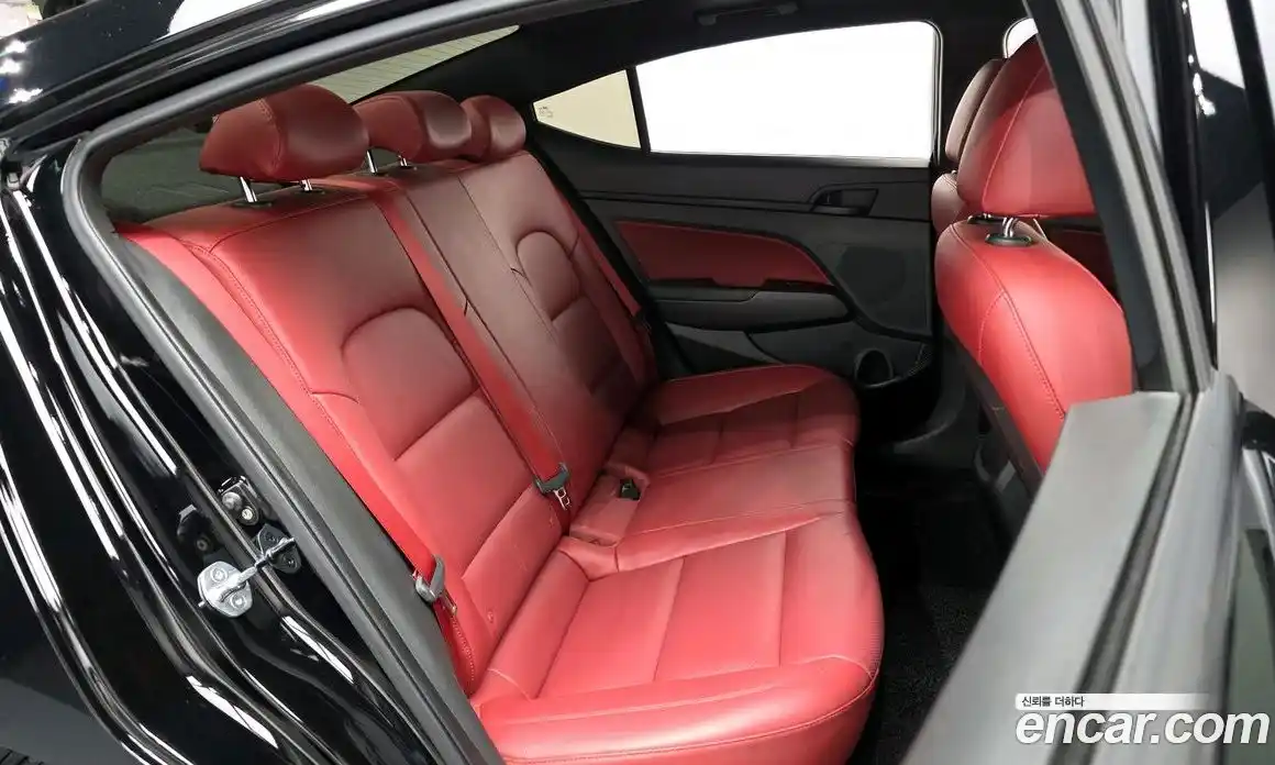 Hyundai Avante 2017 1.6 гидро, фото 17