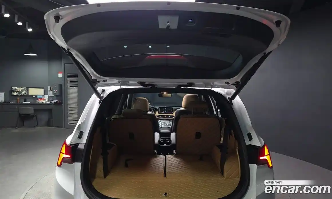 Hyundai Santa Fe 2022 1.6 гидро, фото 20