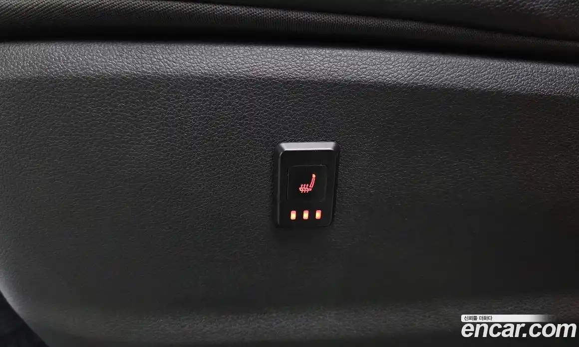 Hyundai Staria 2023 2.2 гидро, фото 25