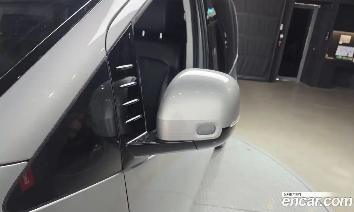 Hyundai Staria 2023 2.2 гидро, фото 38