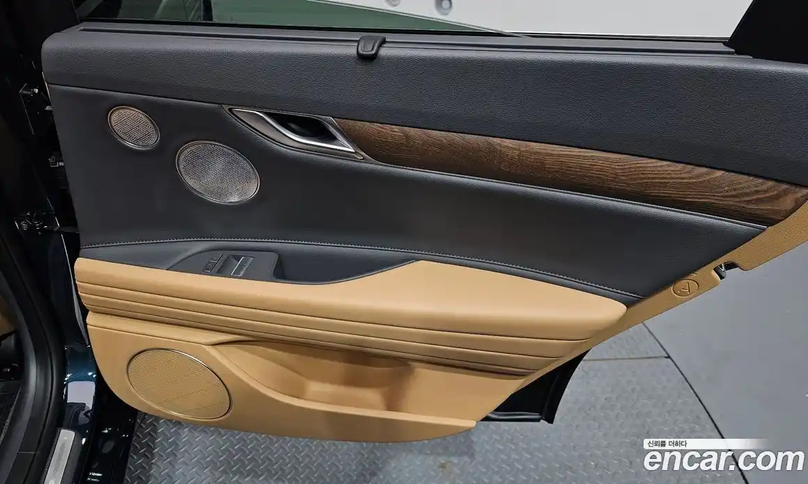 Genesis G80 2023 2.5 автомат (гидро), фото 15