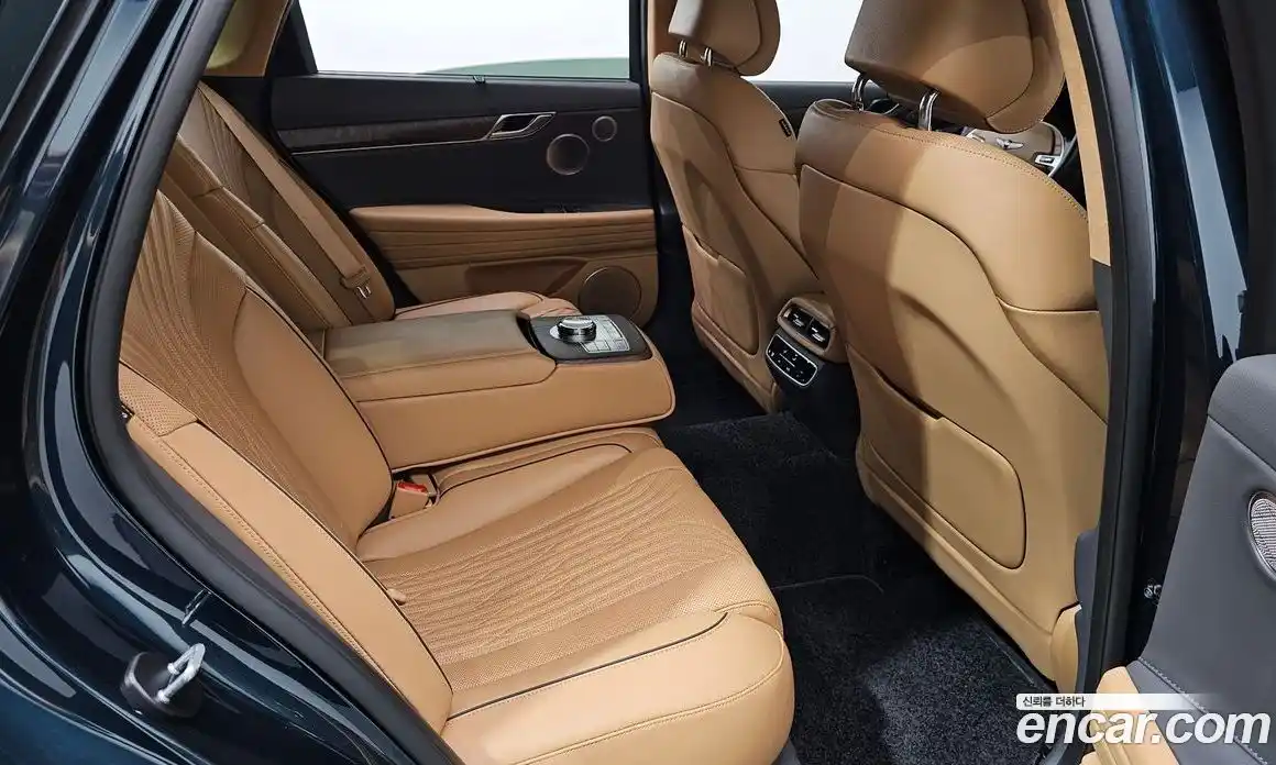 Genesis G80 2023 2.5 автомат (гидро), фото 18
