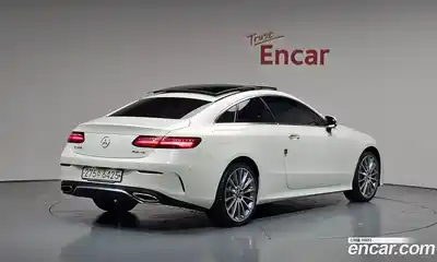 Mercedes-Benz E-Class 2020 3.0 гидро, миниатюра 2