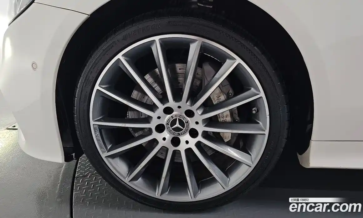 Mercedes-Benz E-Class 2020 3.0 гидро, фото 5