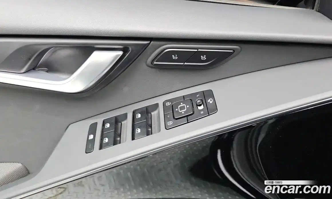 Kia Niro 2023 0.2 автомат (гидро), фото 23