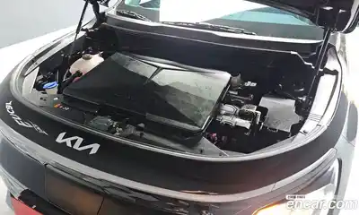 Kia Niro 2023 0.2 автомат (гидро), миниатюра 6