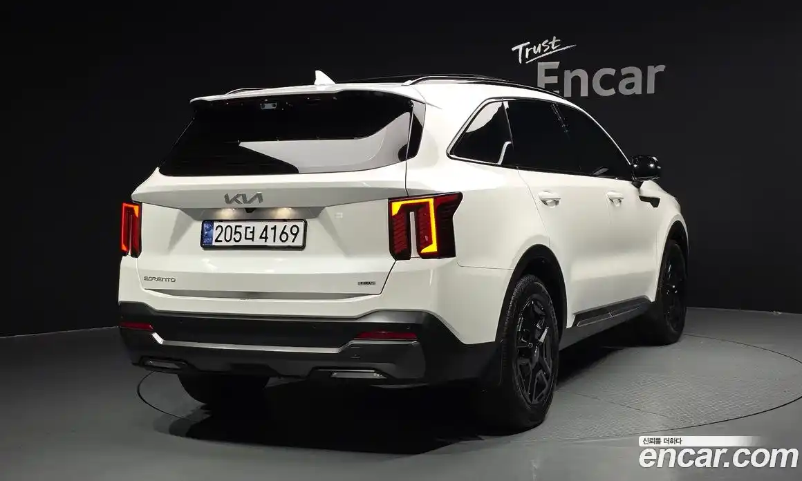 Kia Sorento 2024 1.6 гидро, фото 2