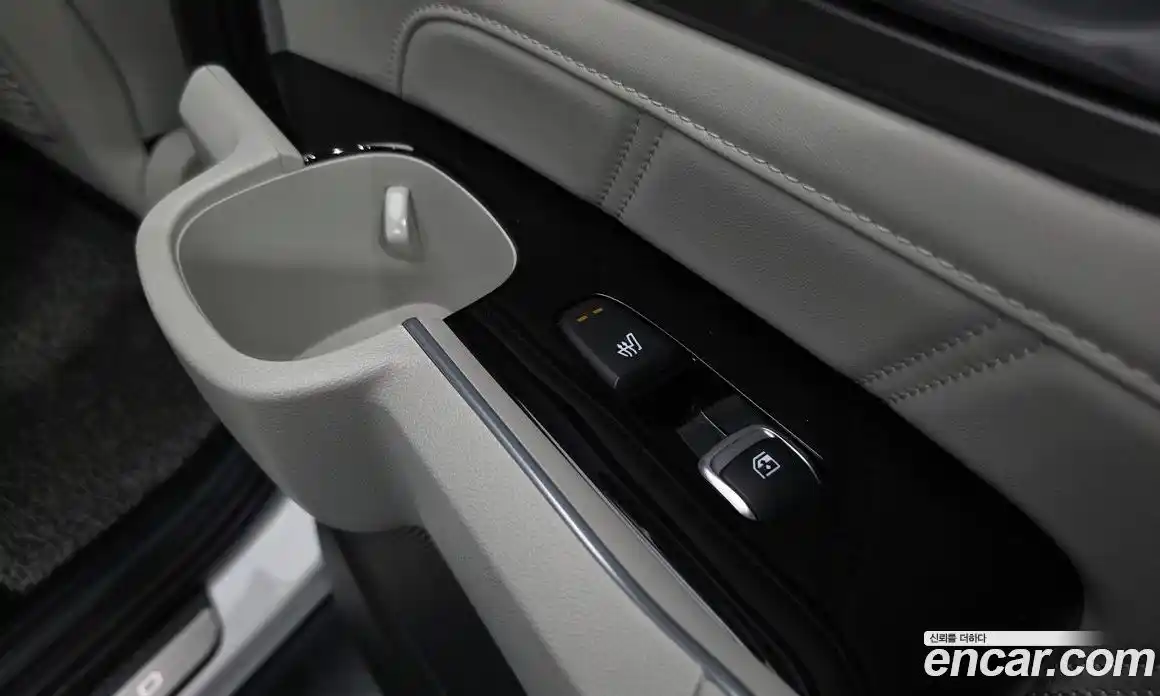 Kia Sorento 2024 1.6 гидро, фото 29