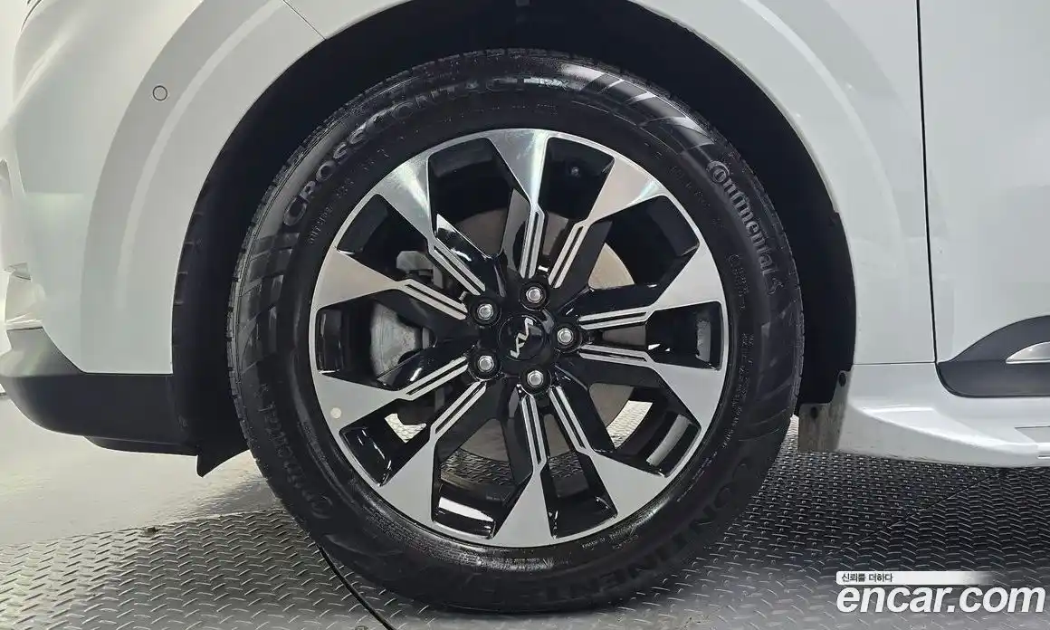 Kia Canival 2023 3.5 гидро, фото 5