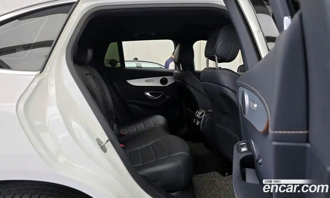 Mercedes-Benz EQC 2020 0.2 гидро, фото 17