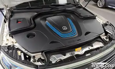 Mercedes-Benz EQC 2020 0.2 гидро, миниатюра 6
