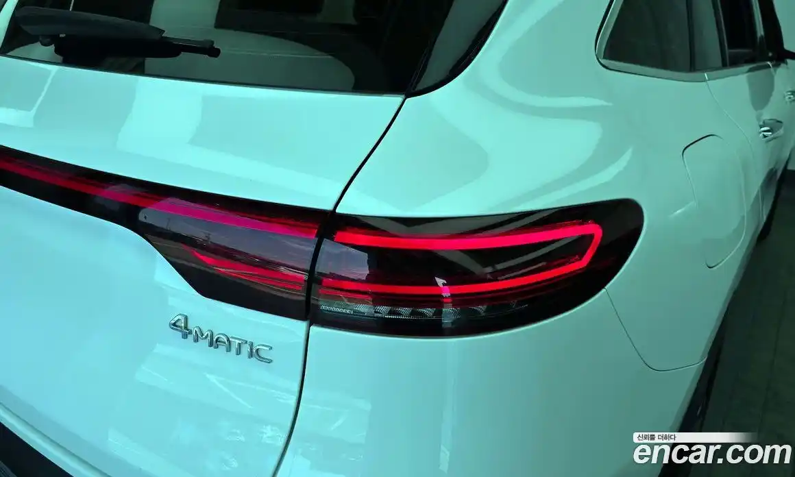 Mercedes-Benz EQC 2020 0.2 гидро, фото 9