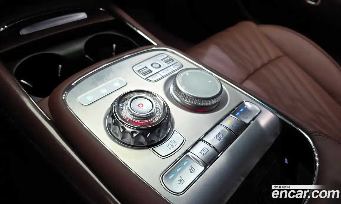Genesis G90 2025 3.5 гидро, фото 12