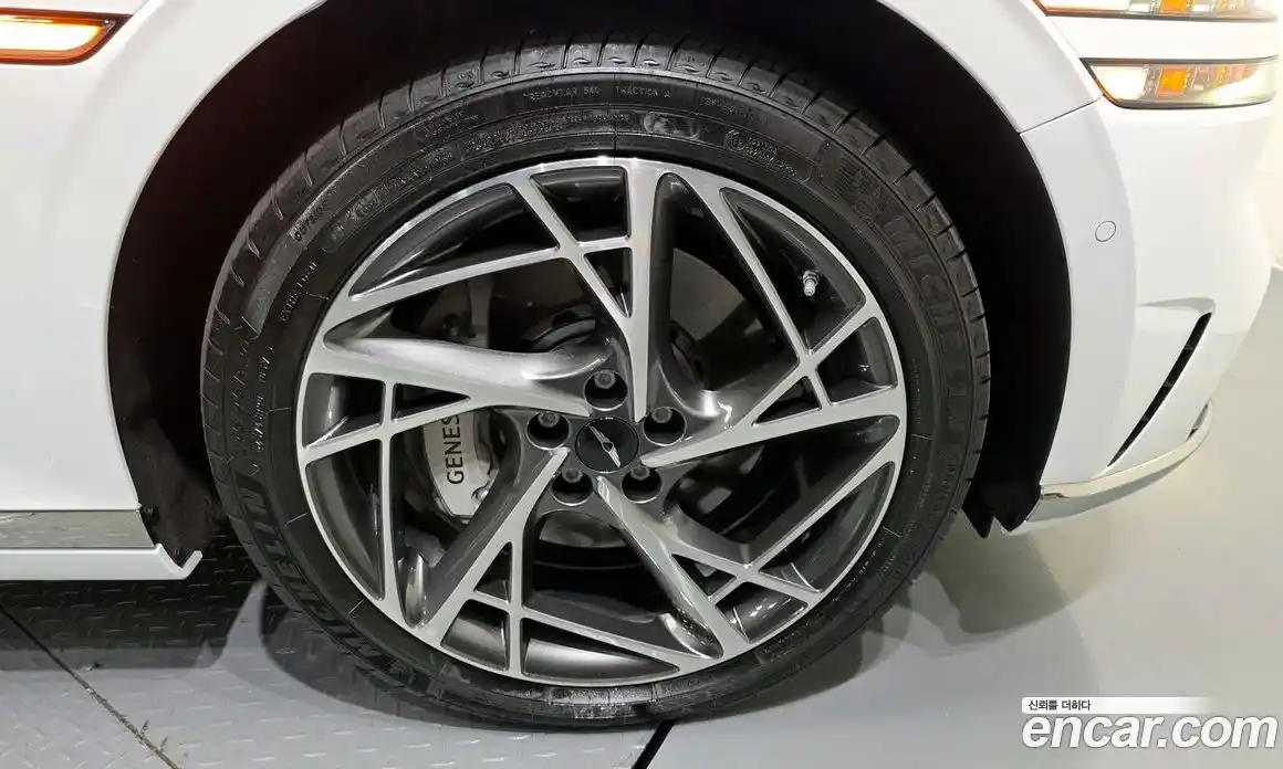 Genesis G90 2025 3.5 гидро, фото 7