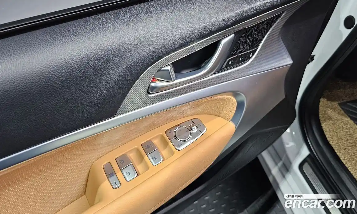 Genesis G70 2021 2.0 автомат (гидро), фото 26